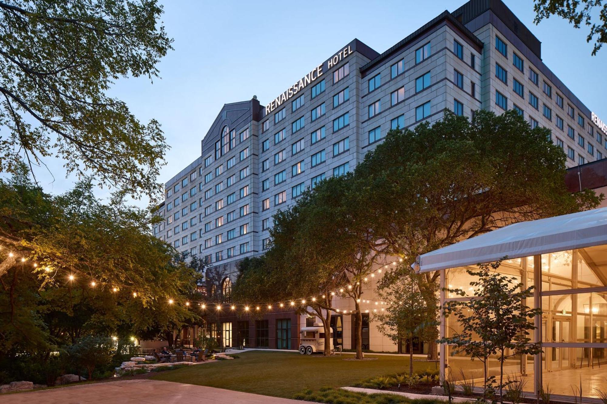 Renaissance Austin Hotel Exterior photo